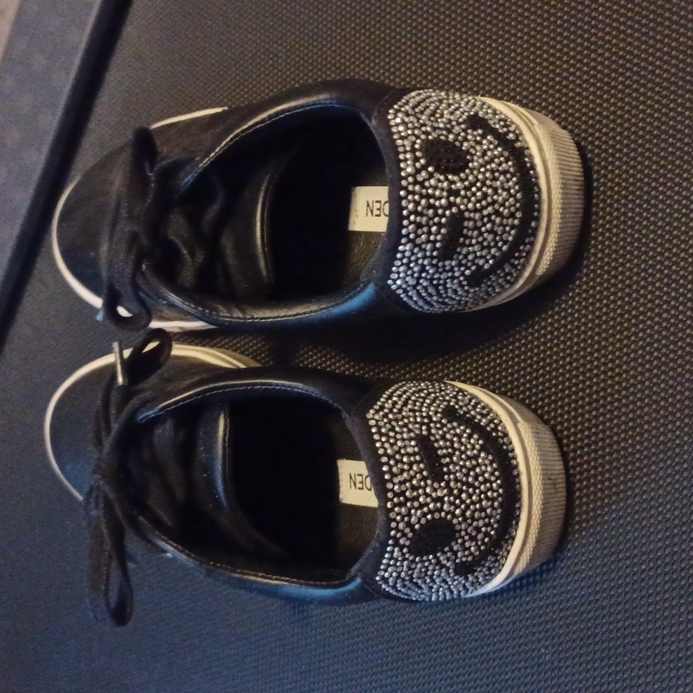 Cute smiley shoes!